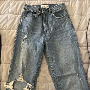Abercrombie 90s straight ultra high rise jean